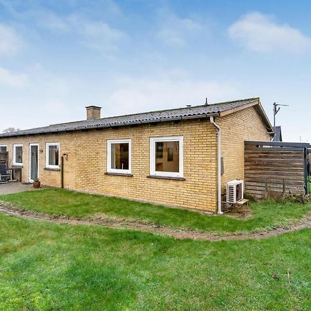 Beautiful Home In Nakskov With Kitchen 외부 사진